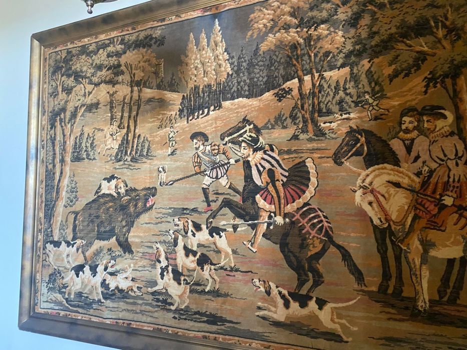 Quadro em tapeçaria em bom estado