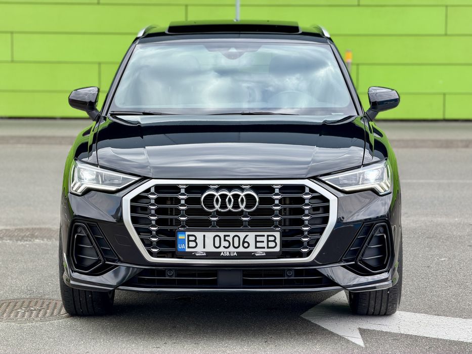 Audi Q3 2024 VIN WA1DECF38R1098590 фото оголошення 2 з 24