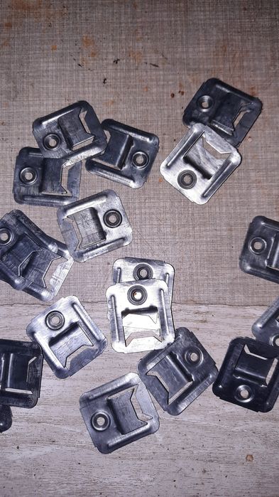 Wyprzedaż garażowa akcesoria majsterkowania