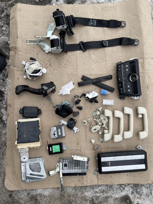 Комплект електронних блоків Lexus NX300h 2016–2021