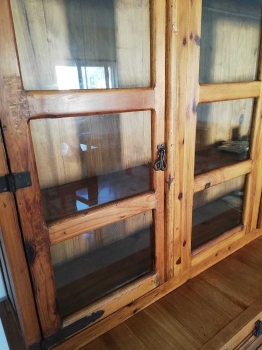 Cristaleira Madeira Maciça Santa Fé