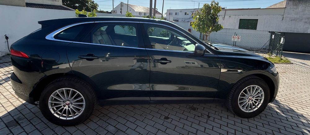 Jaguar F-Pace 2.0 i4D Prestige Aut.