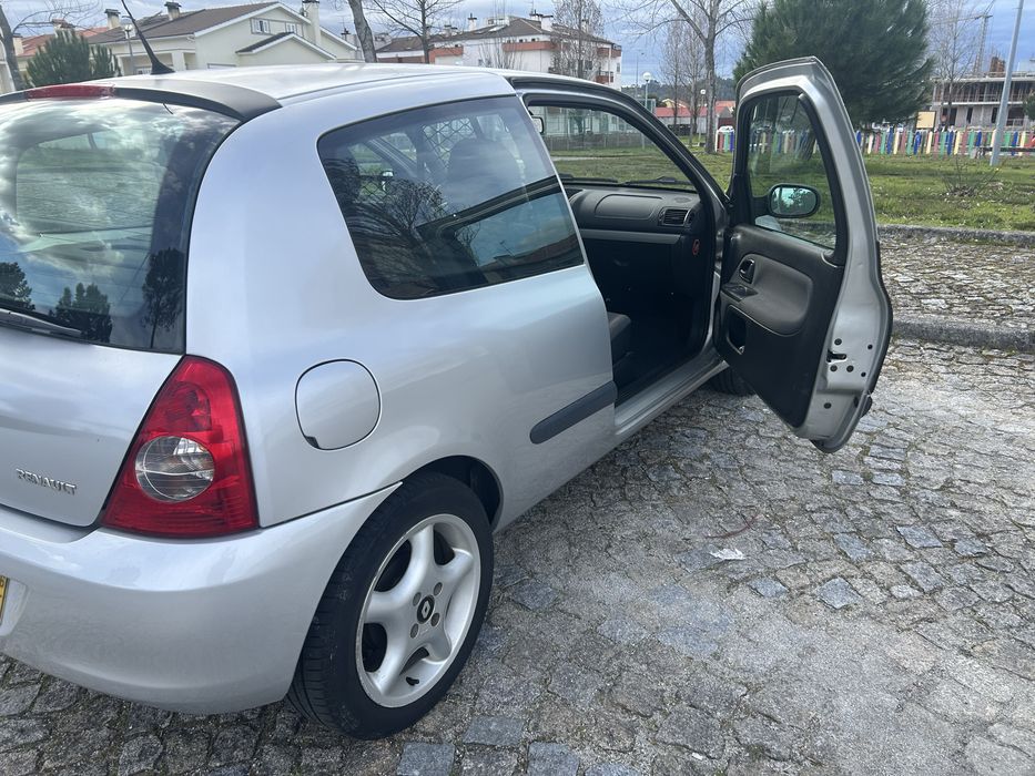 Clio 2 1.5 dci storia