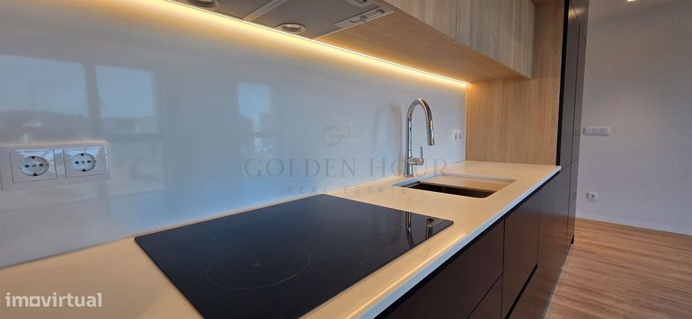 Apartamento T1 Eleven Gaia | Centralidade e Design — Mafamude E Vilar Do Paraíso, Porto
