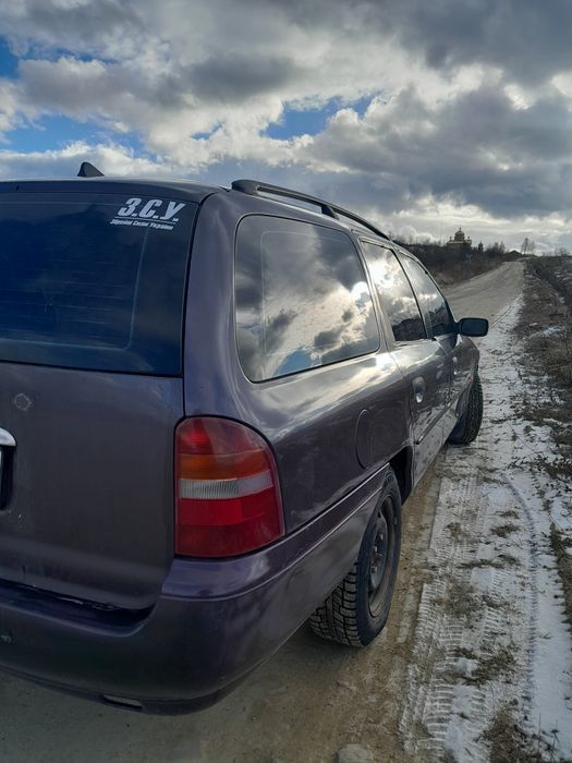 Форд Мондео 2 покоління