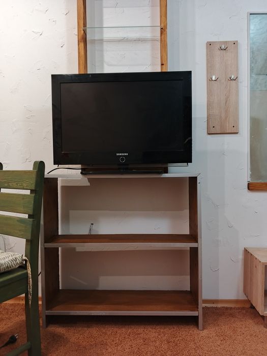 Здам посуточно квартиру в с.Лютіж.