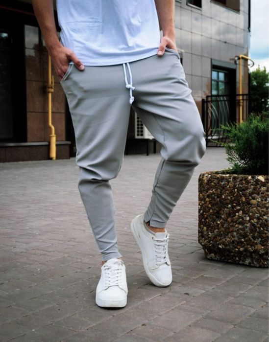 Серые  мужские штаны летние зауженные