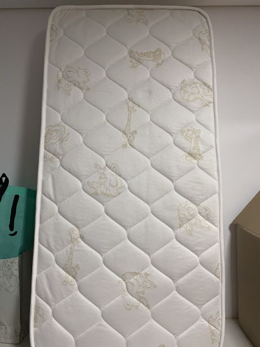 Colchao berço 118 cm*58cm Bebe