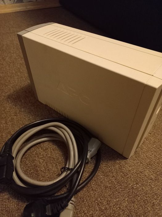 Безперебійник APC BACK-UPS CS 500