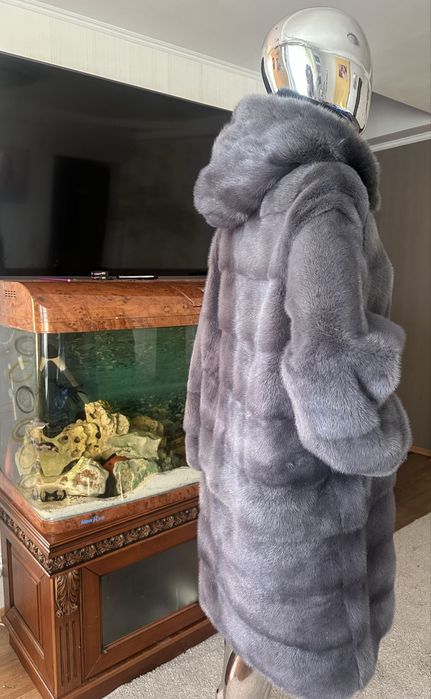 Норковая шуба трансформер Италия с капюшоном скандинавка 44-46