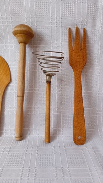 Przybory kuchenne drewniane 7 sztuk