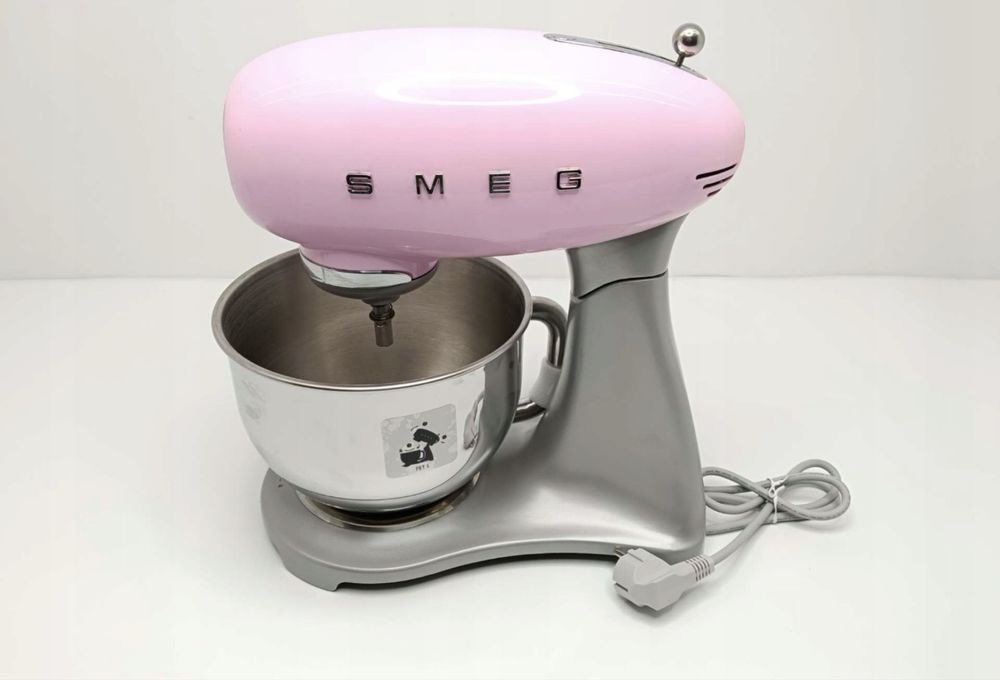 Smeg SMF02PKEU Robot kuchenny 800W Różowy, 10 prędkości, 50's Style
