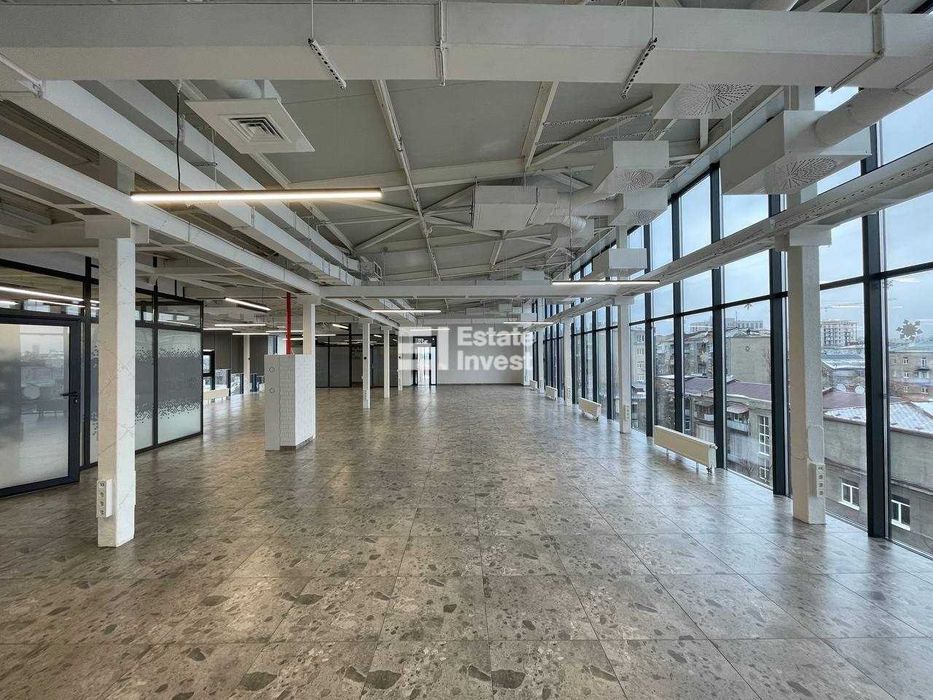 Здам офіс по вул. Манізера,  8, БЦ Rotunda Hall