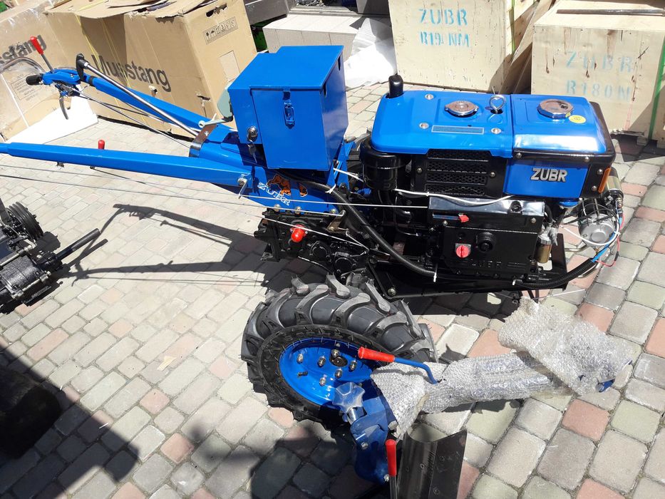мотоблок ЗУБР 8 к.сил