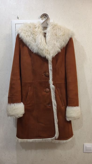 Жіноча дублянки 44 розміру