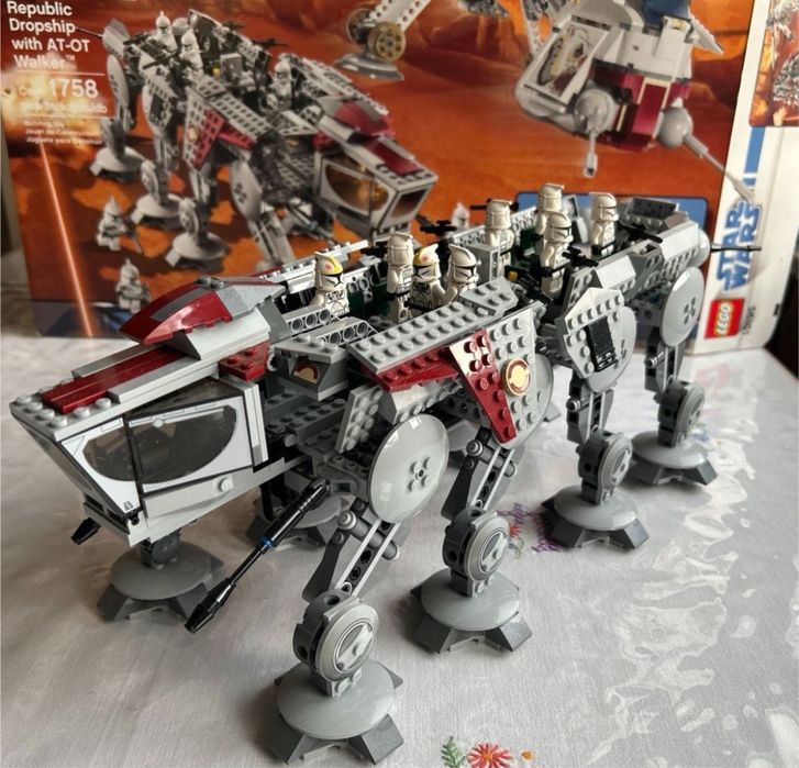 Lego star wars 10195 z pudełkiem i instrukcją!