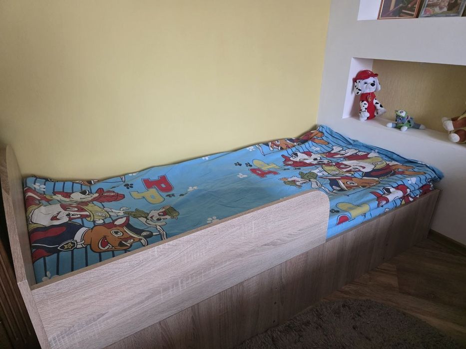 Ліжко дитяче з бортиком