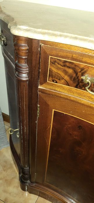 Sapateira com pedra mármore