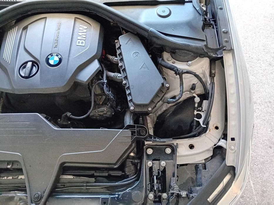 BMW 116 D c/auto ( pequeno sinistro )