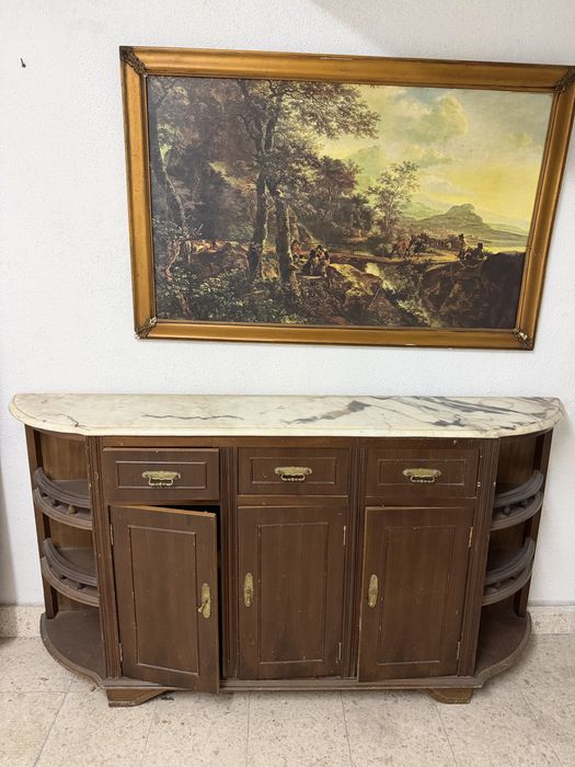 Movel com quadro