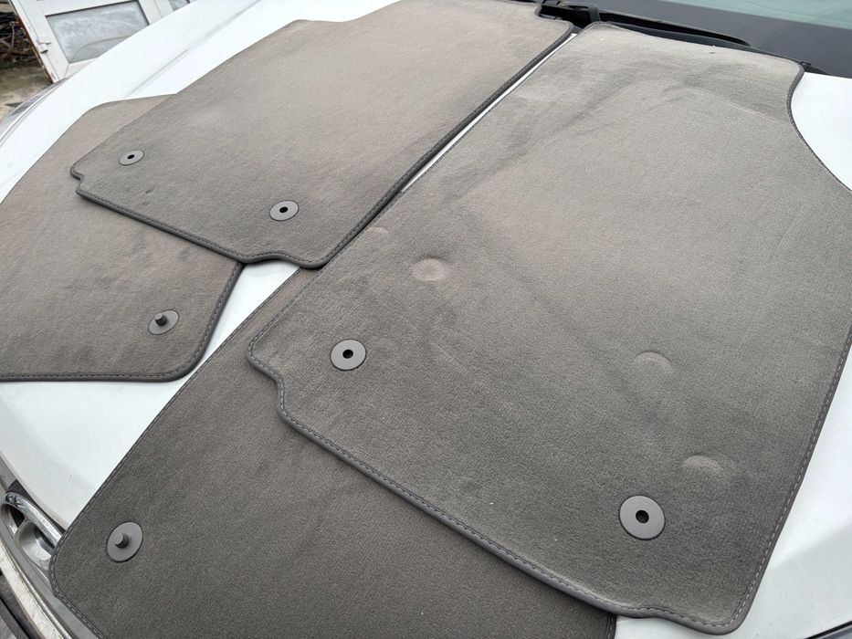 AUDI A6 новые ковры Оригинальные  текстильные Коврики GERMANY