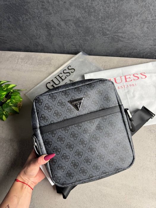 Сумка чоловіча Guess