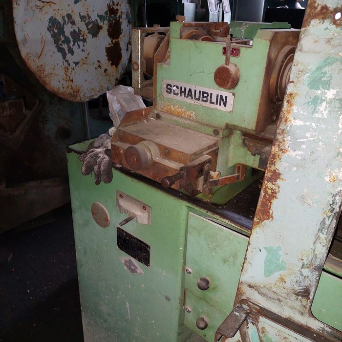 1А616 универсальный токарный станок  schaublin