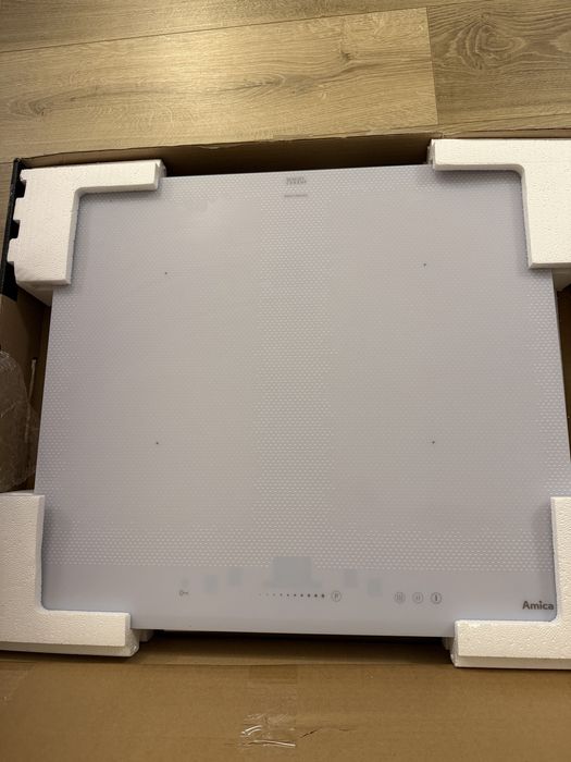 Płyta indukcyjna AMICA PI6144NSTK X-TYPE Uszkodzona