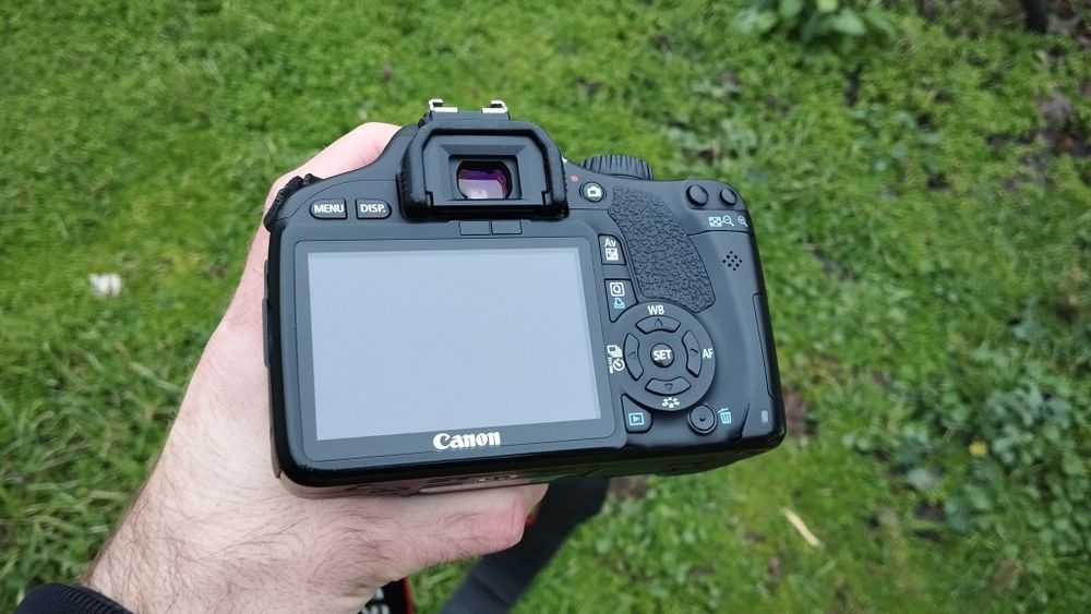 Canon 550D Коробка,SD карта Зеркальный фотоаппарат фотик фотокамера