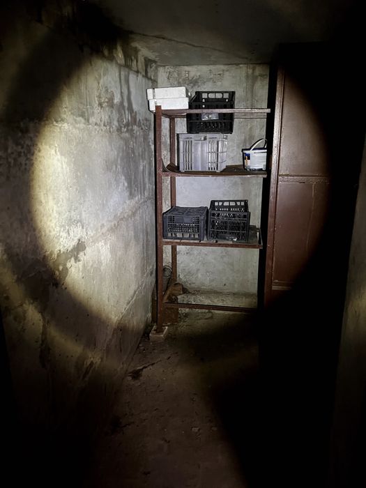 Продається металевий гараж із підвалом загальною площею 41,8 м².