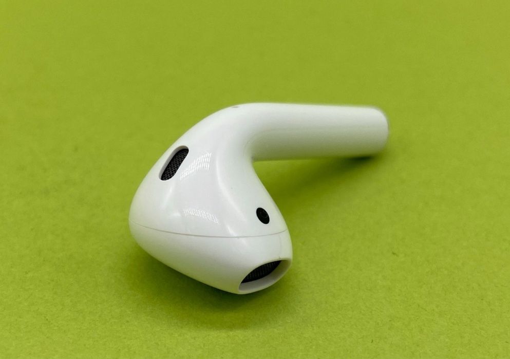 Лівий навушник Airpods 2 A2031 A2032 ідеальний стан
