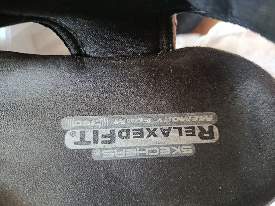 Skechers 42 розмір сандалі шльопанці спортивні босоніжки літні кроси