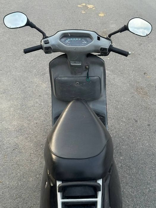 Скутер хонда леад