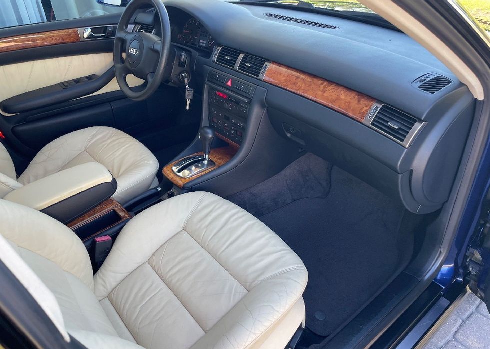 Audi A6 C5 1,8 бензин
