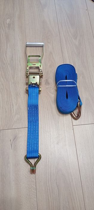 Nowe pasy transportowe z klamrą