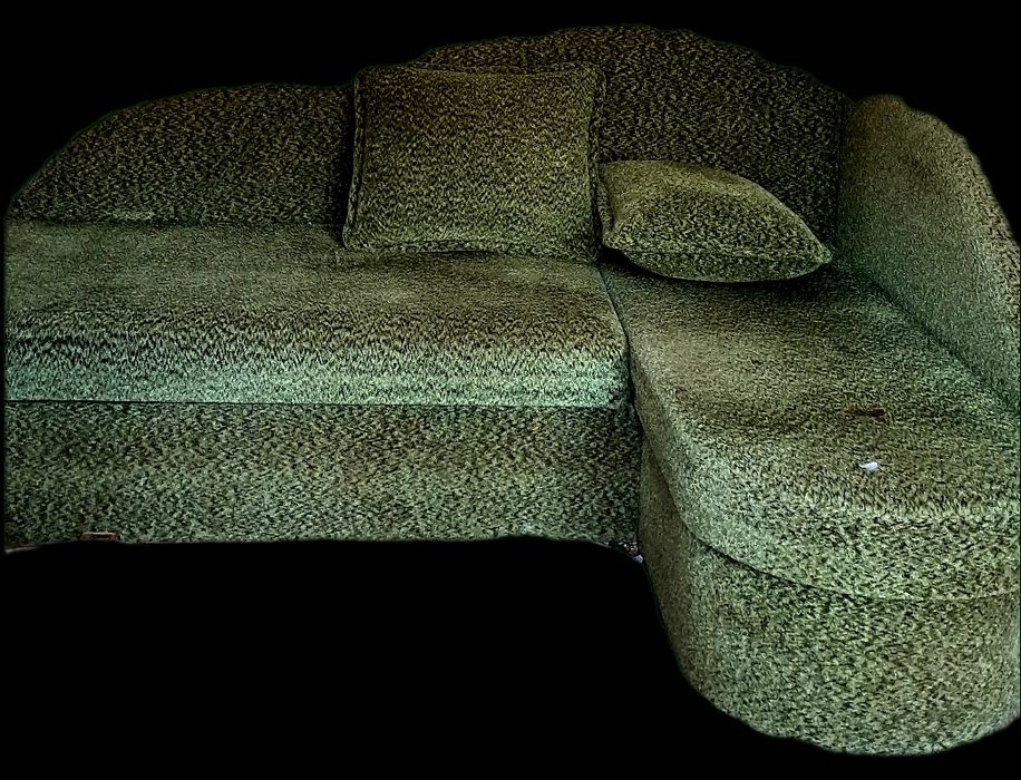 Диван угловой с подъёмным миханизмом