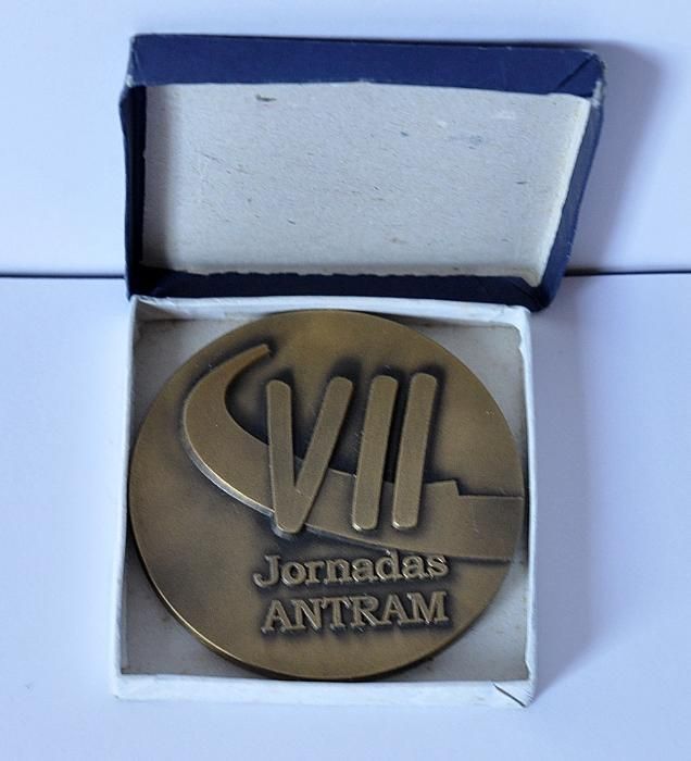 Medalha comemorativa em bronze