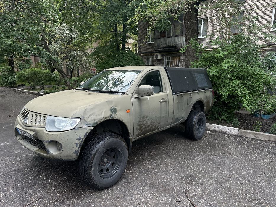 Mitsubishi L200 Single Cab