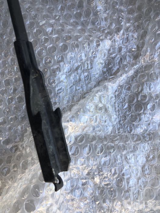 Повідець двірника лівий Ford Escape