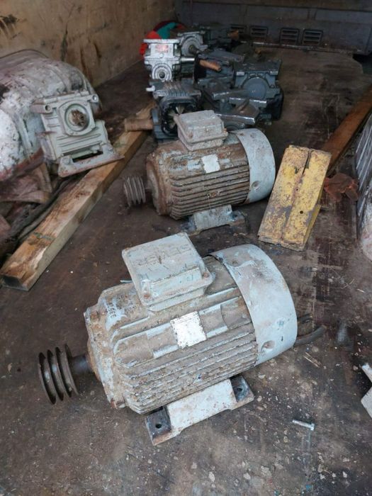 електро двигунии