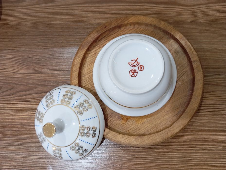 Вінтажний чайний сервіз