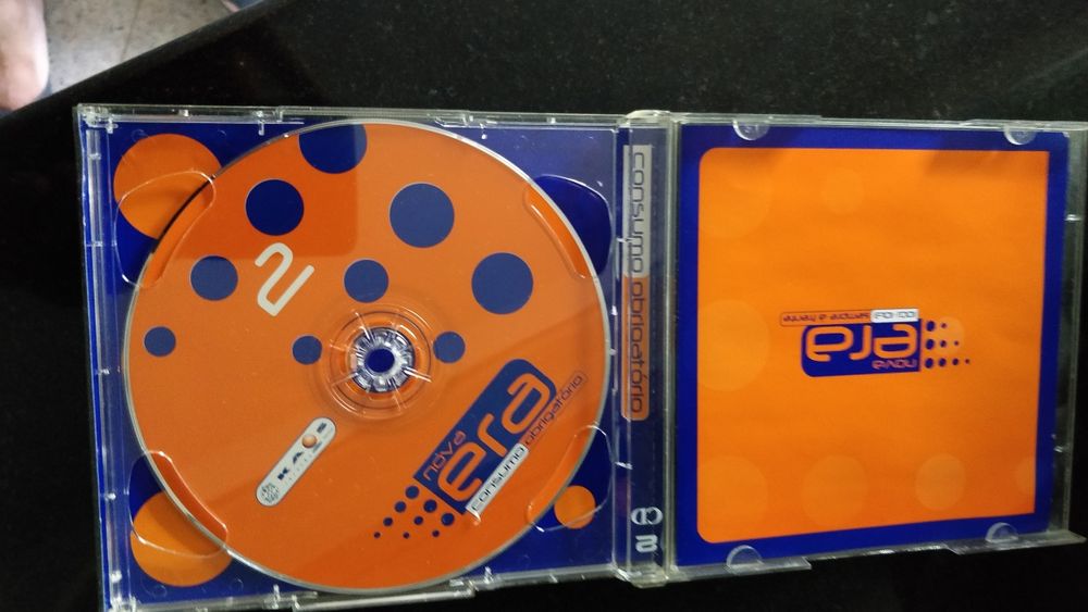 Consumo obrigatório 2 CDs da discoteca Kaos