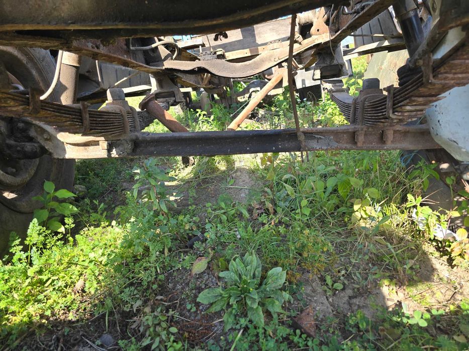 задній міст балка ресори газ 52 53