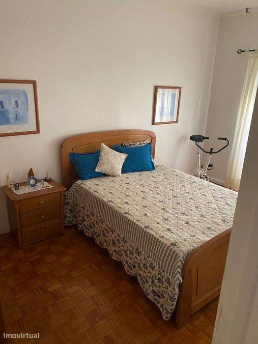 Quarto - localizado em Sintra Lisbon