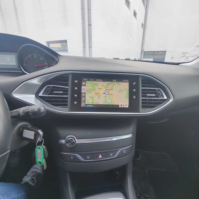 PEUGEOT 308 SW 1.6 BlueHDi