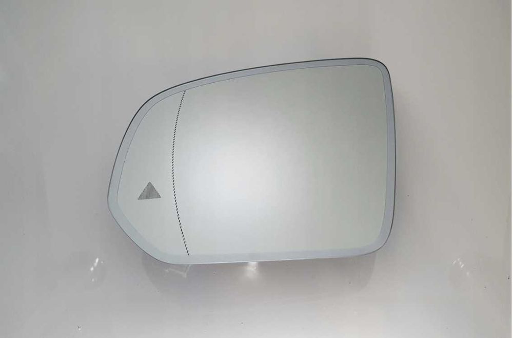 Вкладыш зеркала Mercedes Benz A B C E S class ML GL GLE GLS CLA стекло