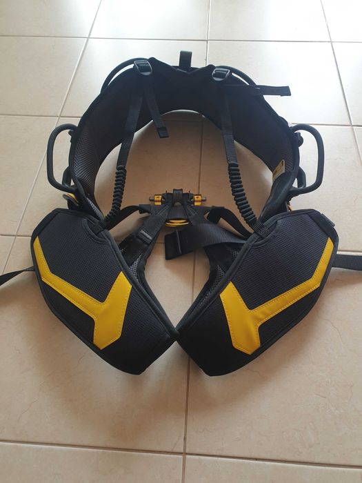 Arnês Astro-SIT-FAST. L-XL. Petzl. NOVO