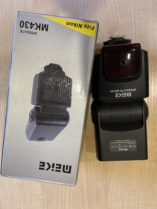 Фотоаппарат Nikon D7100  з комплектом