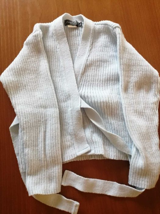 Casaco de ballet azul claro- menina - 10 anos