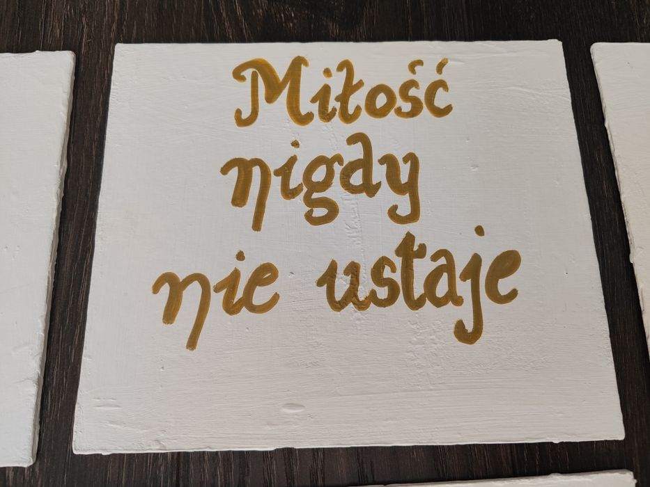 Hymn o miłości tabliczki drewniane ręcznie malowane białe złote napisy